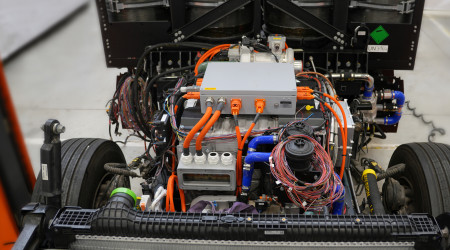 Wasserstoff LKW Motor